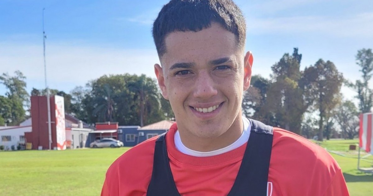 Gonzalo Morales, delantero de Barracas Central, fue denunciado por su expareja, quien difundió públicamente su testimonio junto con fotografías y capturas de presuntas conversaciones.